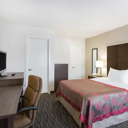 Ramada By Wyndham Monterey-2