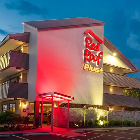 Red Roof Inn Plus+ Secaucus - Meadowlands-2