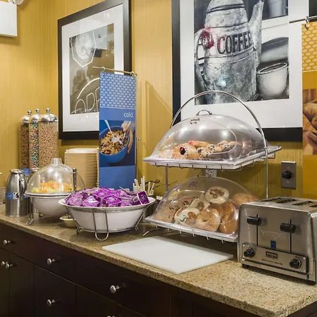 Hampton Inn Manhattan-Seaport-Financial District-3