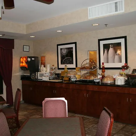 Hampton Inn Columbus-International Airport-2