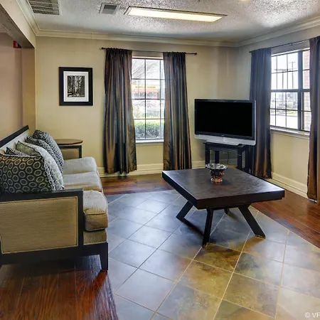 Quality Inn & Suites Weatherford-2