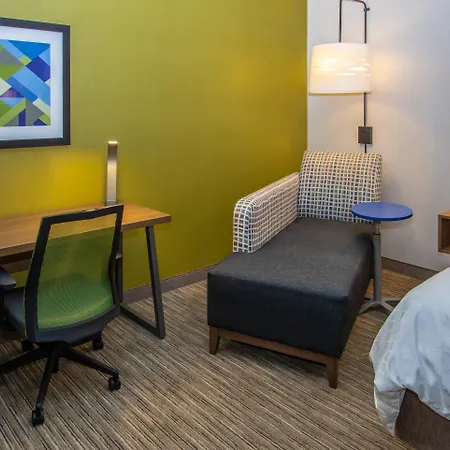 Holiday Inn Express Hotel & Suites Roseville - Galleria Area By Ihg-2