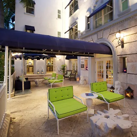 Blue Moon Hotel, Autograph Collection-3