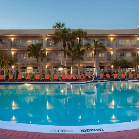 La Quinta By Wyndham Ft. Myers - Sanibel Gateway-3