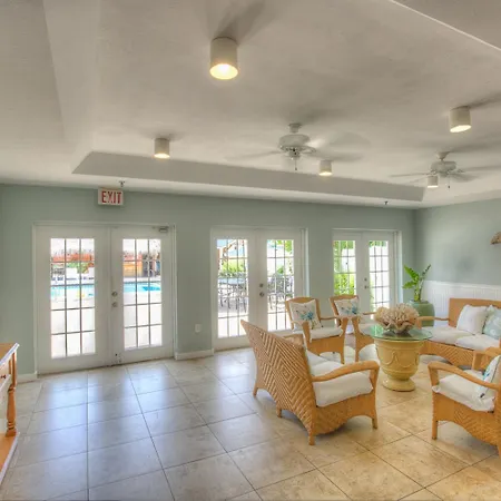 Naples Garden Inn-2