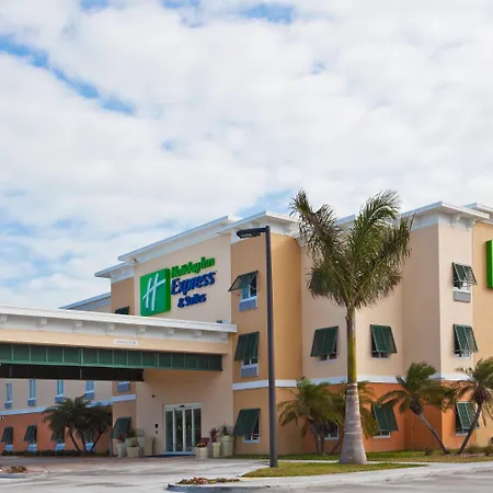 Fairfield By Marriott Inn & Suites Marathon Florida Keys-2