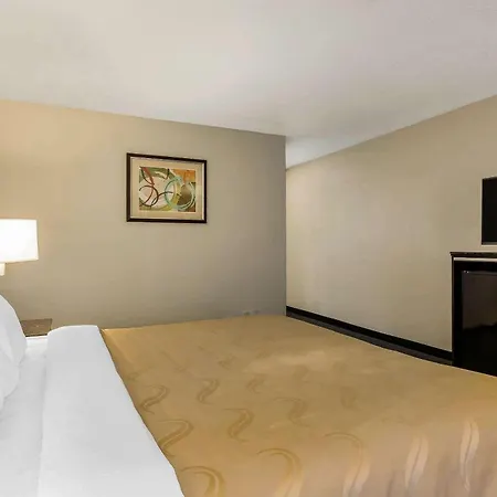 Quality Inn Fallbrook I-15-3
