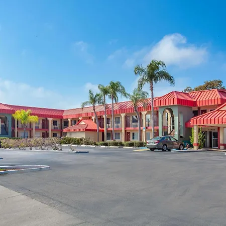 Super 8 By Wyndham Clearwater/Us Hwy 19 N-3