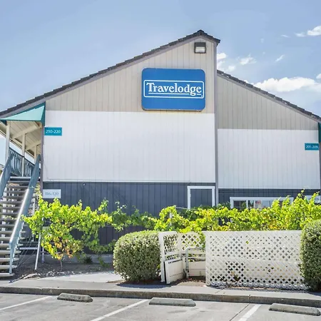 Travelodge By Wyndham Fairfield/Napa Valley-3