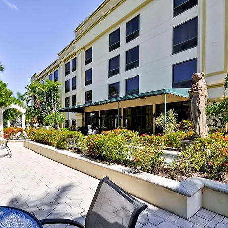 Hampton Inn Palm Beach Gardens-3