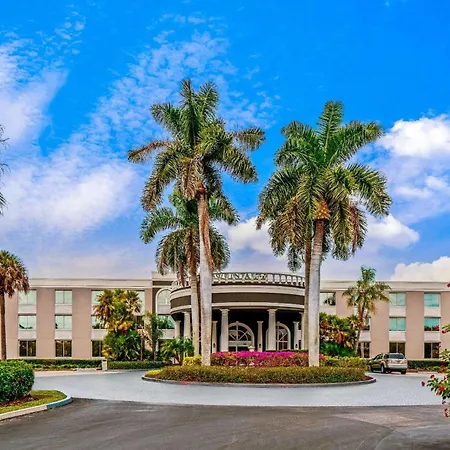 La Quinta By Wyndham Naples Downtown-3