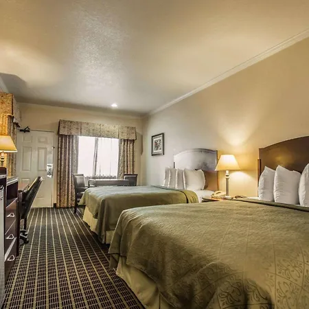 Quality Inn Temecula Valley Wine Country-3