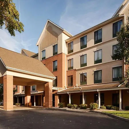 Best Western Plus Kalamazoo Suites-2