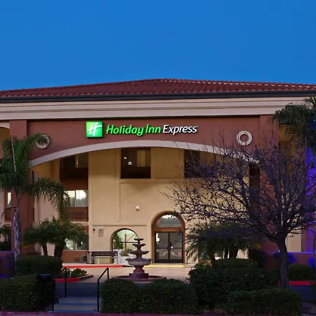 Holiday Inn Express Temecula By Ihg-3