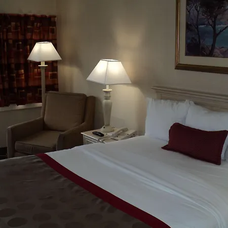 Ramada By Wyndham Yonkers-2