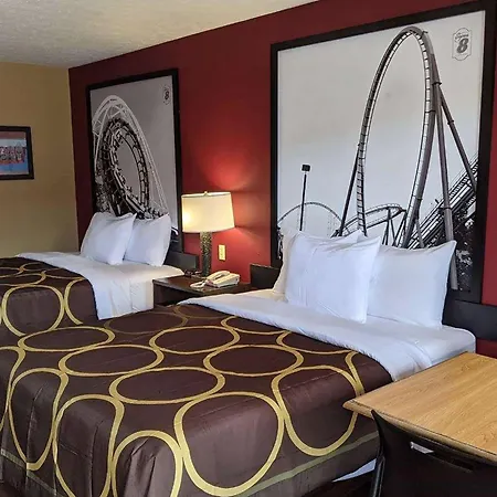 Super 8 By Wyndham Sandusky-2