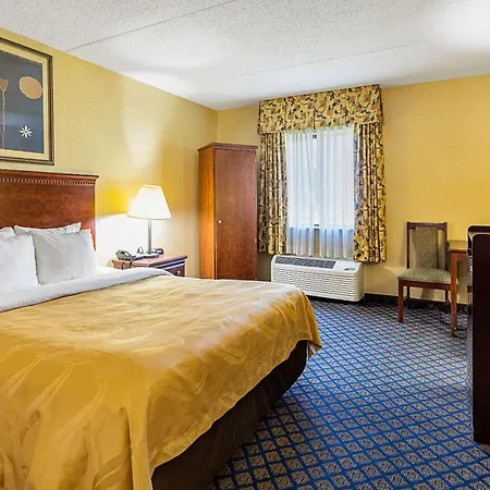 Quality Inn & Suites Coldwater Near I-69-2