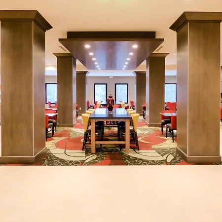 Holiday Inn Express & Suites Plymouth - Ann Arbor Area By Ihg-2