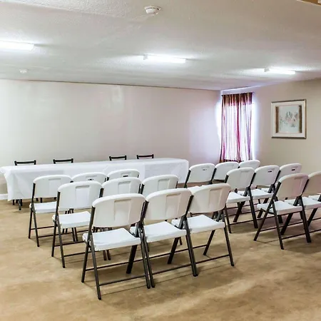 Econo Lodge Burlington I-40-2