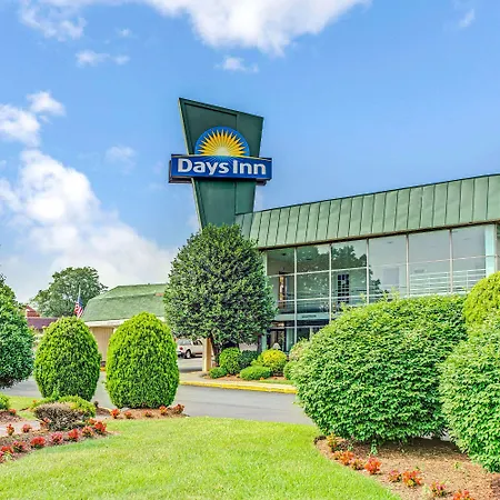 Days Inn By Wyndham Arlington/Washington Dc-2