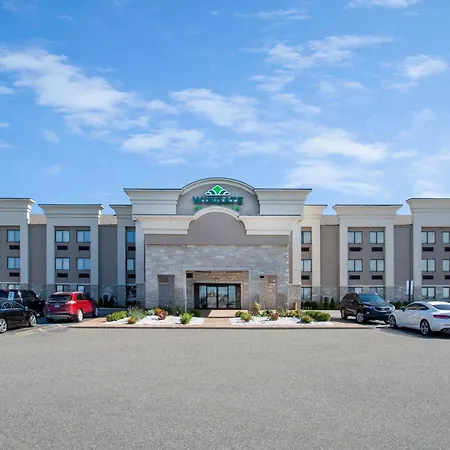 Wingate By Wyndham Detroit Metro Airport-3