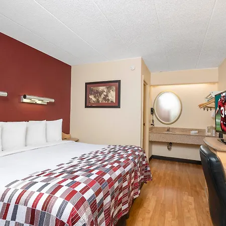 Red Roof Inn Detroit - Roseville St Clair Shores-2