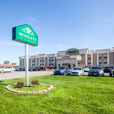 Wingate By Wyndham Detroit Metro Airport-2