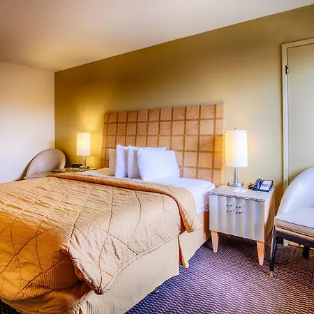 Howard Johnson By Wyndham Flagstaff-3