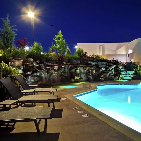 Doubletree By Hilton Pleasanton At The Club-3
