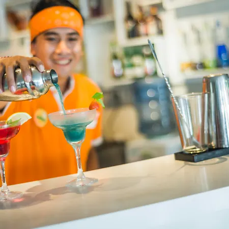 Harris Hotel Seminyak-2