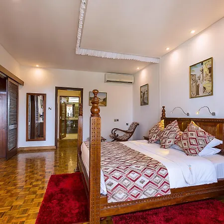 Travellers Beach Hotel & Spa-2