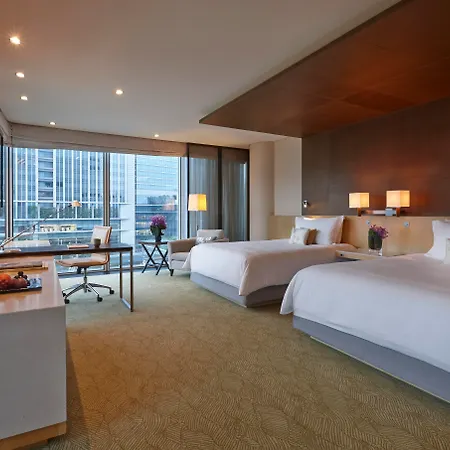 Four Seasons Hotel Tokyo At Marunouchi-3