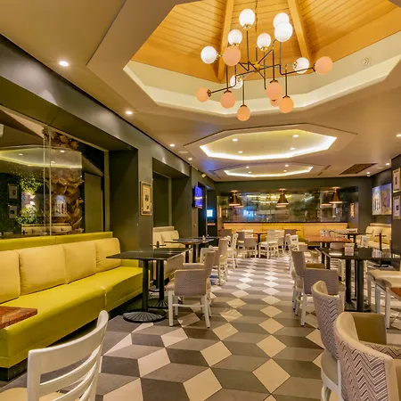 Hotel Lucerna Mexicali-3