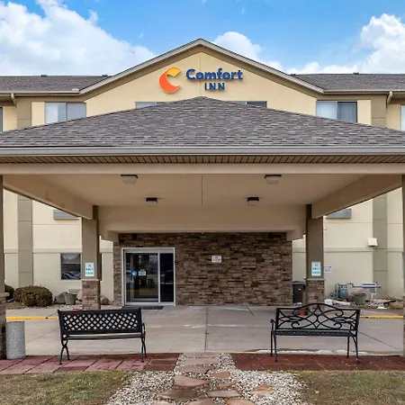 Comfort Inn Shelbyville North-3