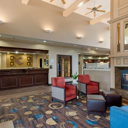 Comfort Inn & Suites Warsaw Near Us-30-2