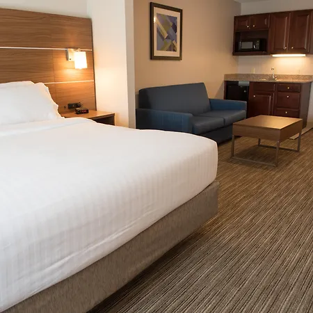 Holiday Inn Express Hotel & Suites Elkhart-South By Ihg-2