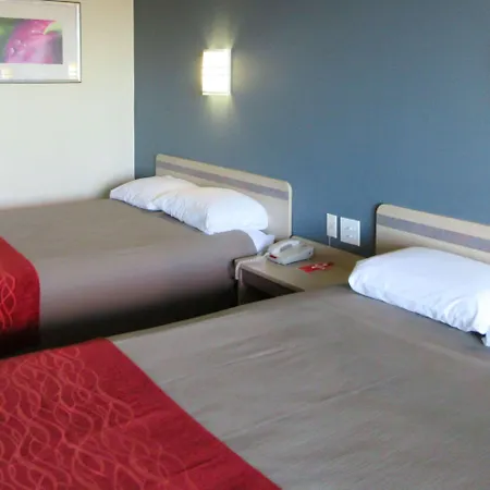 Econo Lodge Paducah West I-24-3