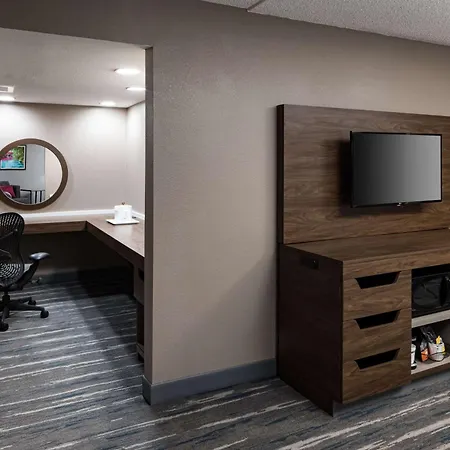 Hampton Inn Bentonville-Rogers-2