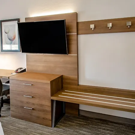 Holiday Inn Express & Suites - Olathe South By Ihg-2