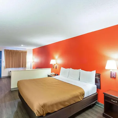 Econo Lodge Laurel-3