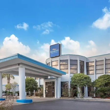 Baymont By Wyndham Laurel-3