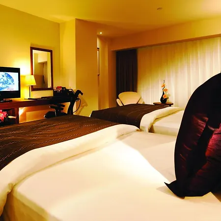 Crowne Plaza Istanbul Harbiye By Ihg-3