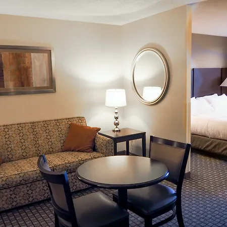 Holiday Inn Express & Suites Blacksburg - University Area By Ihg-2