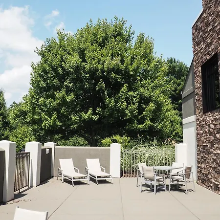 Holiday Inn Express & Suites Blacksburg - University Area By Ihg-3
