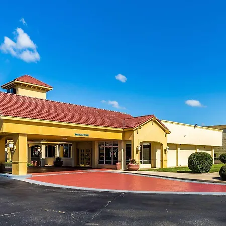 Quality Inn Clemson Near University-3