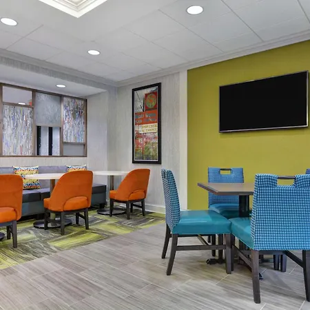 Hampton Inn Gallatin-3