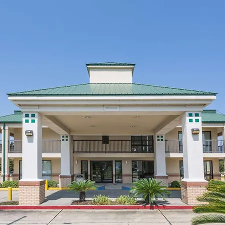 Super 8 By Wyndham Slidell-3
