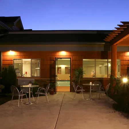 Best Western Snowcap Lodge-3