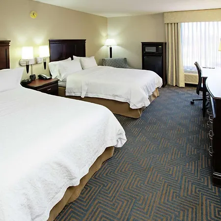 Hampton Inn Elizabethtown-3