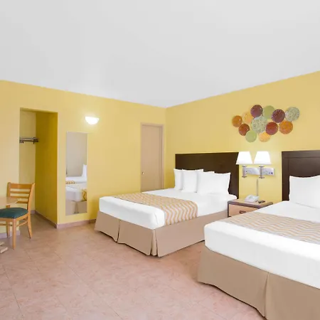 Travelodge By Wyndham San Francisco Central-3